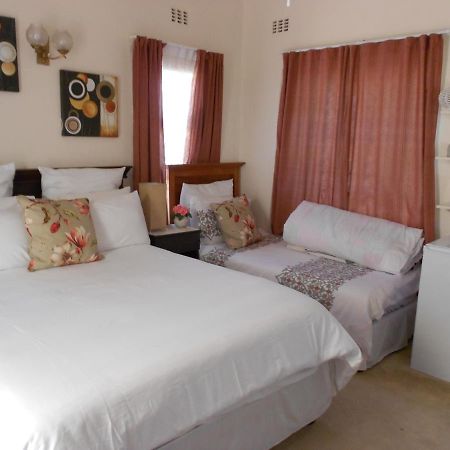 Escombe Accommodation Self Catering Durban Kültér fotó