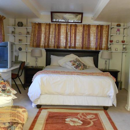 Escombe Accommodation Self Catering Durban Kültér fotó