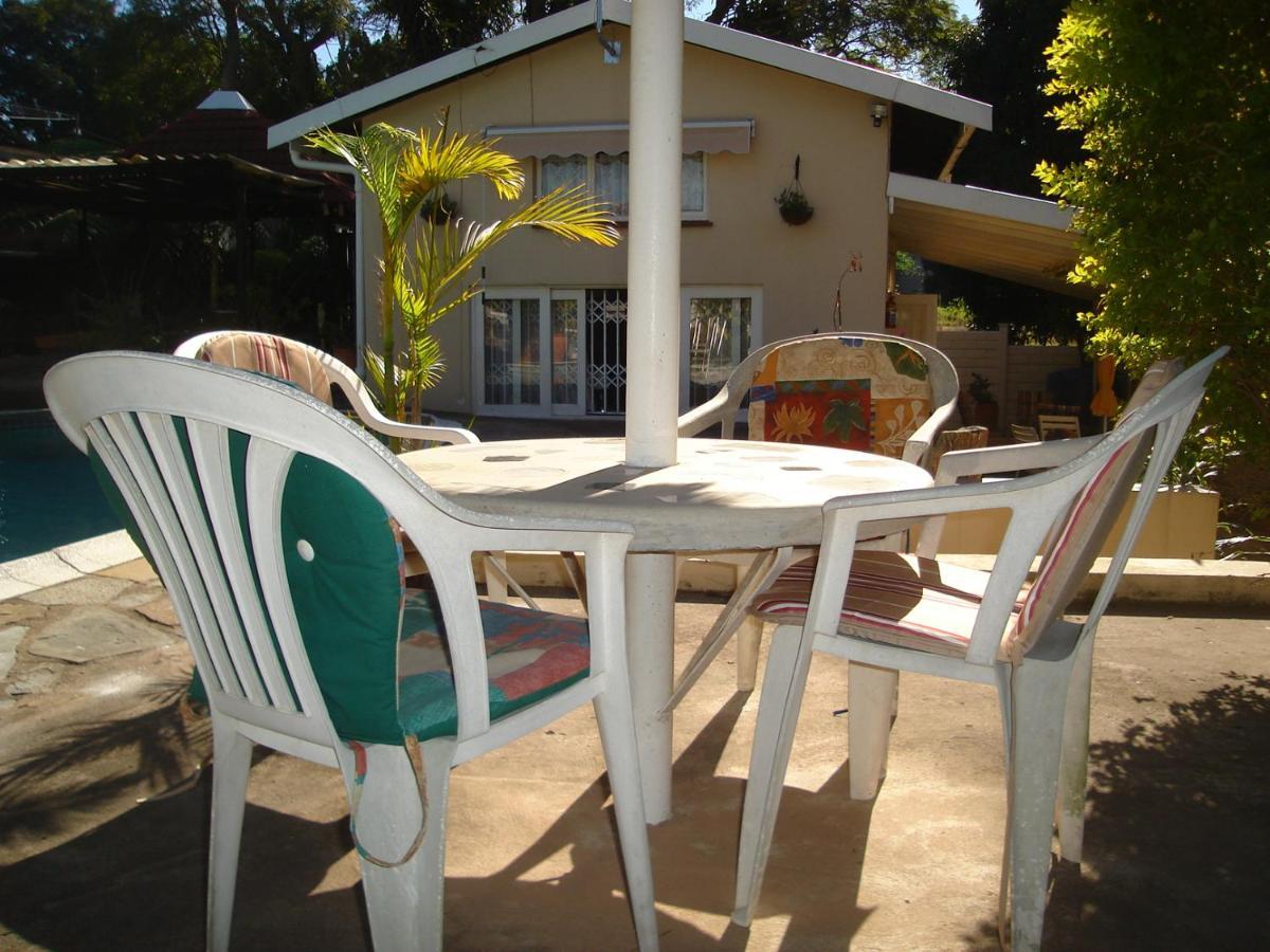 Escombe Accommodation Self Catering Durban Kültér fotó